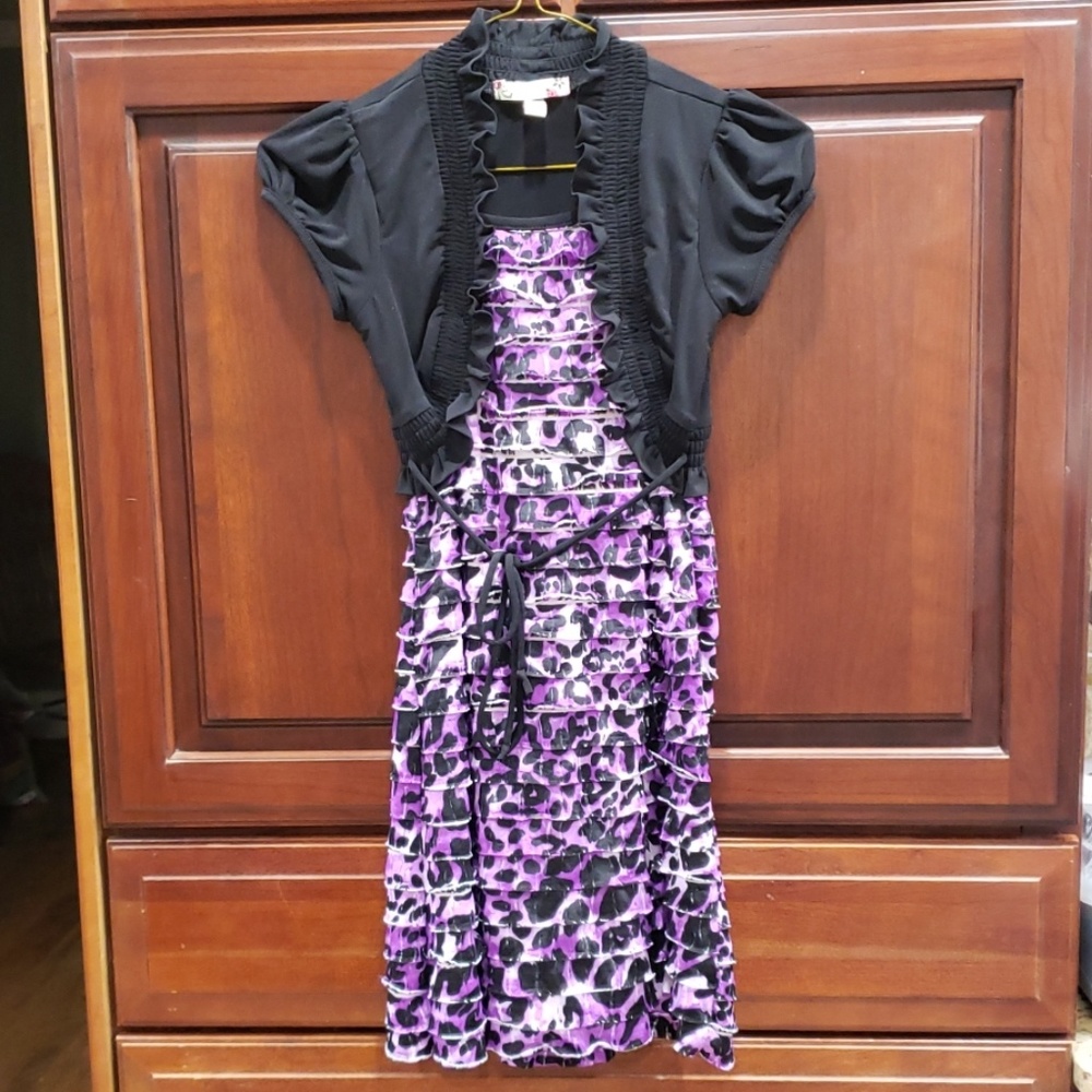 Girls size 8 dress